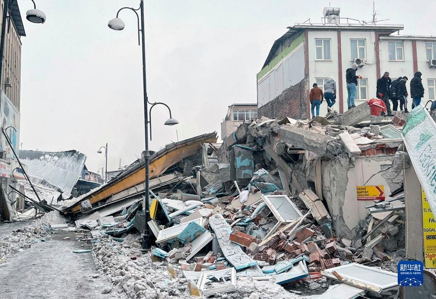 Gempa Bumi Dahsyat Melanda Turkiye