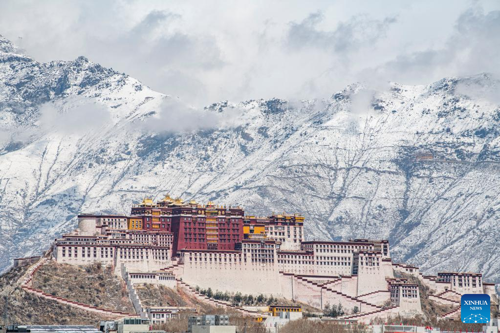 Pemandangan Salji Istana Potala