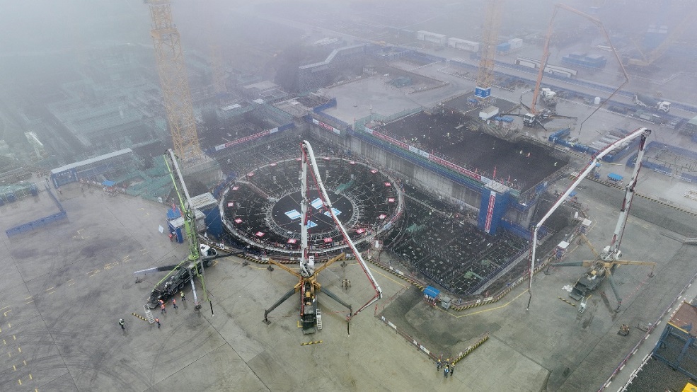 Persiapan sebelum konkrit dituang ke tapak pembinaan unit generator No.4 Loji Sanmen. (Foto ihsan Loji Sanmen)