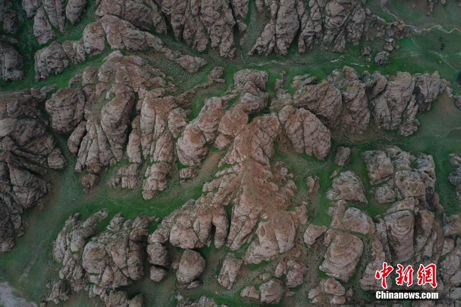 Foto Dron Lembah Batu Aneh di Qinghai