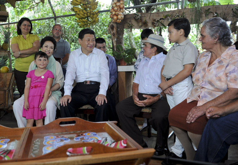 Pada 2013, apabila Xi Jinping melawat Costa Rica dan mengunjungi rumah petani tempatan, beliau menceritakan tentang pengalamannya sebagai petani di Liangjiahe.