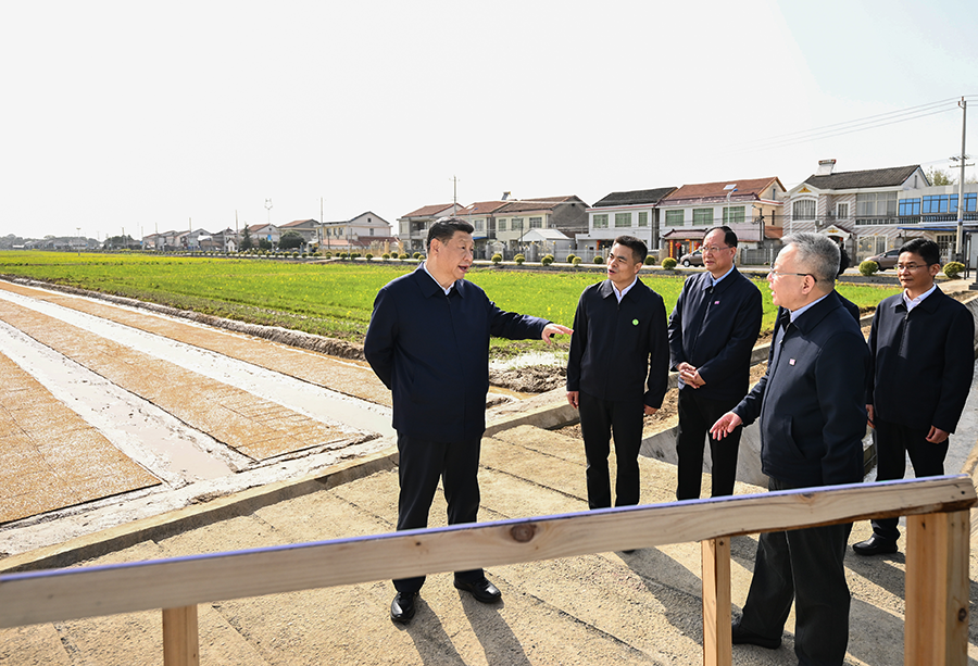 Xi Buat Tinjauan di Bandar Changde