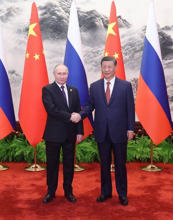 Xi, Putin Bertemu Wartawan