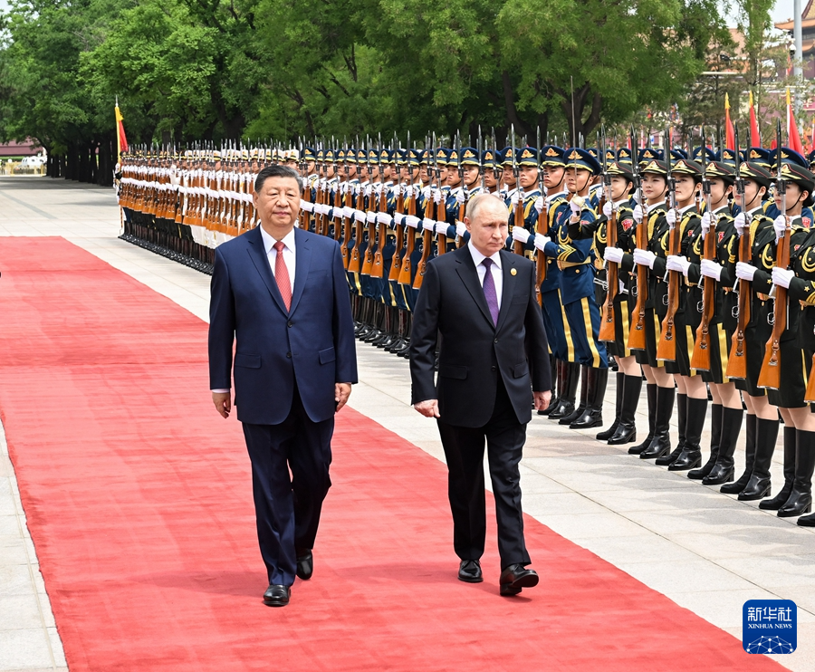 Xi, Putin Bertemu Wartawan