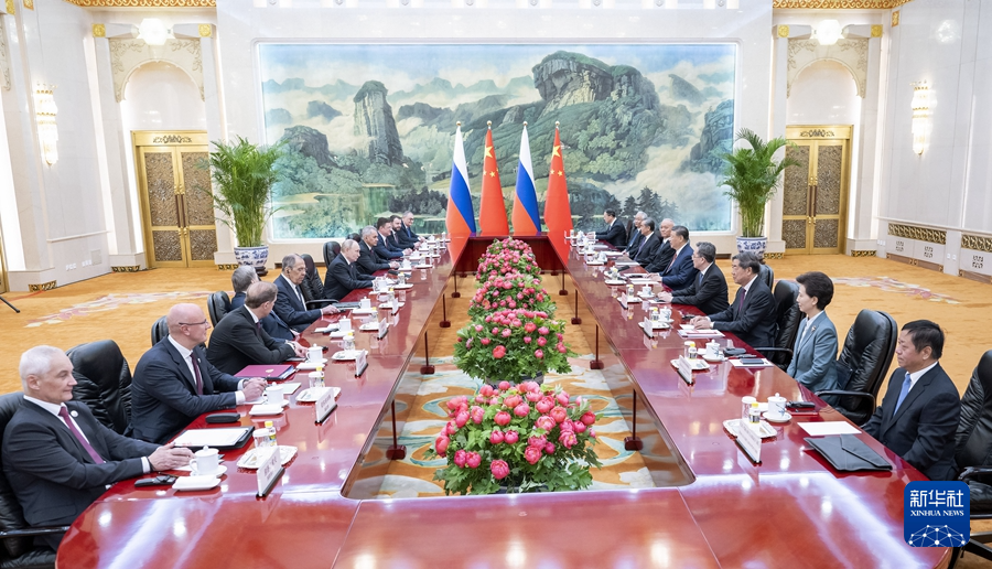 Xi, Putin Bertemu Wartawan