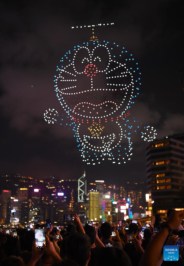 Pertunjukan Cahaya Dron Tampilkan Doraemon di HK