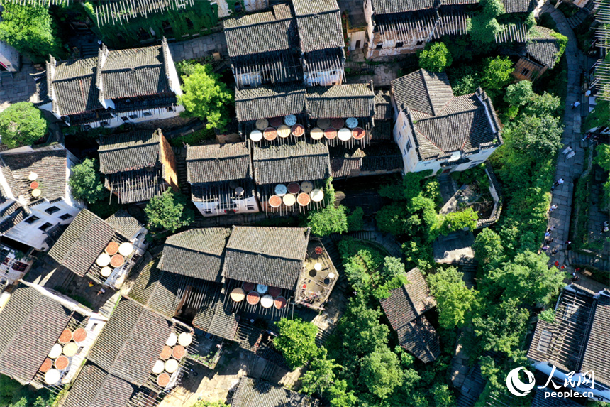 Kampung Purba Huangling Kembali Bertenaga