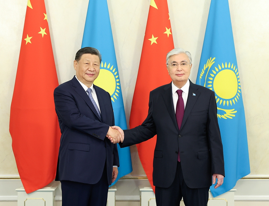 Bersama Bina Komuniti Berkongsi Nasib China-Kazakhstan yang Lebih Berkonotasi: Xi